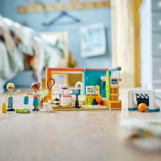 LEGO® Friends 41754 Leo's Room