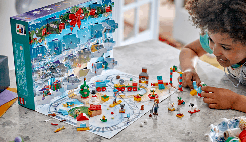 LEGO stavebnica Friends 41758 Adventný kalendár LEGO® Friends 2023