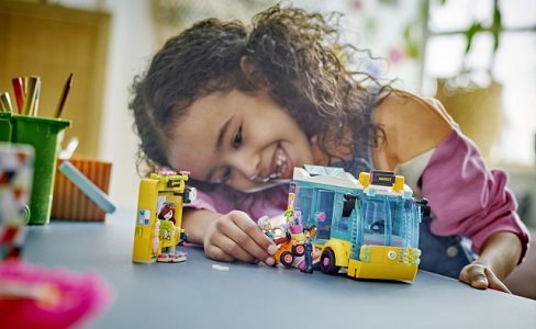 LEGO Friends 41759 Heartlake Bus LEGO Friends 41759 Heartlake Bus