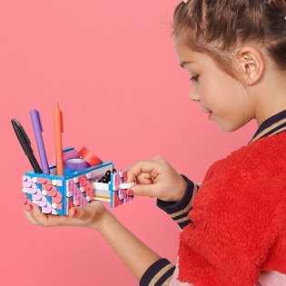 LEGO DOTS 41907 Desk Organizer LEGO DOTS 41907 Desk Organizer