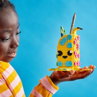 LEGO DOTS 41948 Pencil stand - cute banana LEGO DOTS 41948 Pencil stand - cute banana