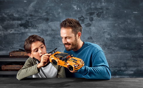 LEGO Technic Chevrolet Corvette ZR1