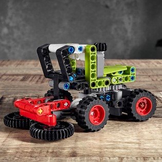 LEGO Technic 42102 Mini CLAAS XERION LEGO Technic 42102 Mini CLAAS XERION