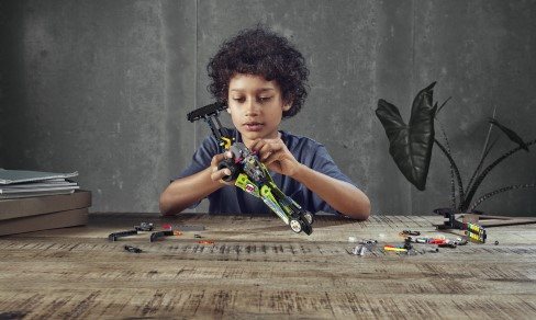  LEGO Technic 42103 Dragster