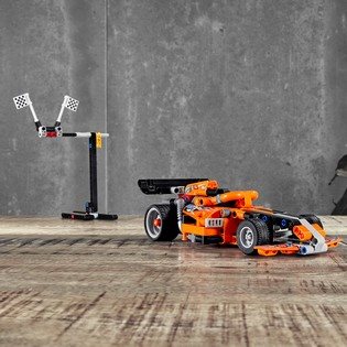 LEGO Technic 42104 Závodní tahač LEGO Technic 42104 Závodní tahač