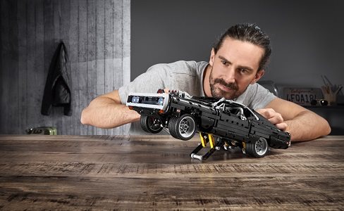 LEGO Technic 42111 Domův Dodge Charger 