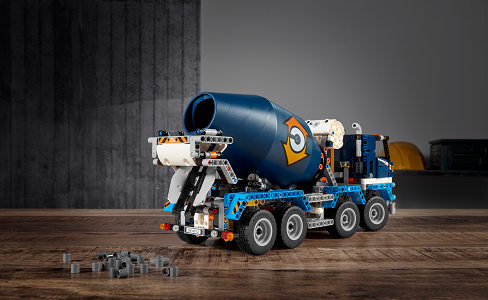 LEGO Technic 42112 Concrete Mixer Truck