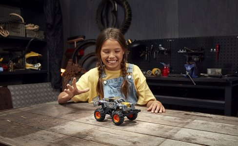LEGO Technic 42119 Monster Jam Max-D LEGO Technic 42119 Monster Jam Max-D