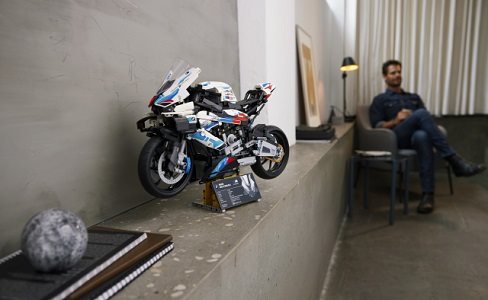 LEGO Technic 42130 BMW M 1000 RR