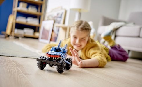 LEGO Technic 42134 Monster Jam Megalodon LEGO Technic 42134 Monster Jam Megalodon