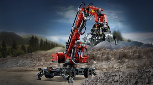 LEGO Technic 42144 Umschlagbagger 