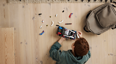 LEGO® Technic 42153 NASCAR® Next Gen Chevrolet Camaro ZL1