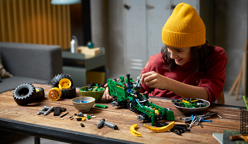 LEGO® Technic 42157 John Deere Forest Tractor 948L-II
