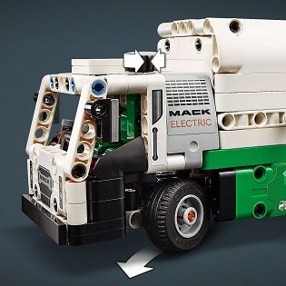 LEGO® Technic 42167 Mack® LR Electric kukásautó