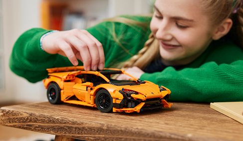LEGO® Technic 42196 Orange Lamborghini Huracán Tecnica