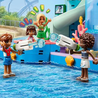 LEGO stavebnica Friends 42630 Aquapark v mestečku Heartlake