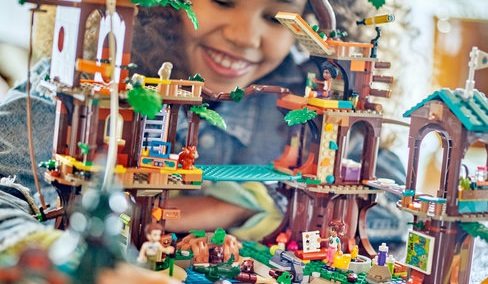 LEGO stavebnica LEGO® Friends 42631 Dobrodružný tábor – dom na strome