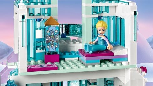LEGO Disney Princess 43172 Elsa and her magical ice palace