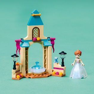 LEGO® I Disney Ice Kingdom 43198 Anna and the Castle Courtyard
