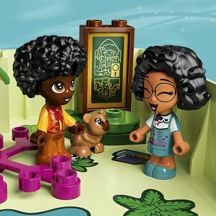 LEGO Disney Princess 43200 Antonia's magic door 