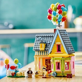 LEGO® Disney 43217 Haus von Oben im Himmel