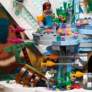 LEGO® Disney Princess™ 43225 Die königliche Muschel der kleinen Meerjungfrau