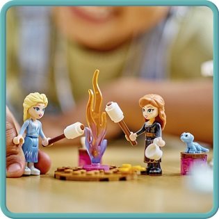 LEGO Disney Princess 43238 Elsas Eispalast