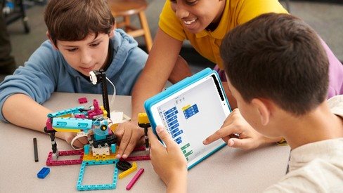 LEGO Education 45678 SPIKE Prime Základná súprava 
