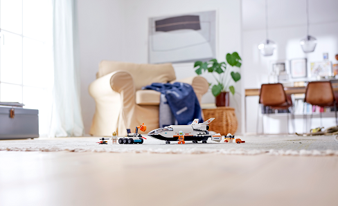 LEGO City Space Port Shuttle zkoumající Mars
