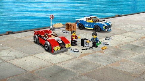 LEGO City Police 60242 Police Highway Arrest LEGO City Police 60242 Police Highway Arrest