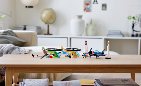 LEGO City 60260 Race in the air 