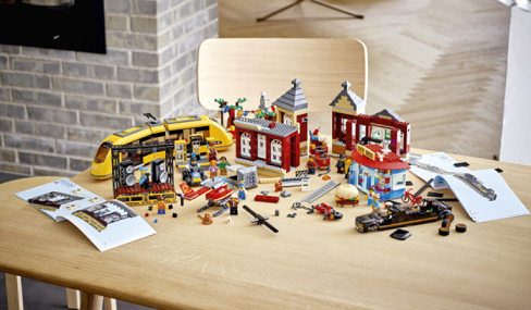 LEGO City 60271 Main Square 