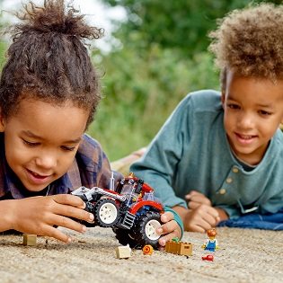 LEGO City 60287 Tractor LEGO City 60287 Tractor