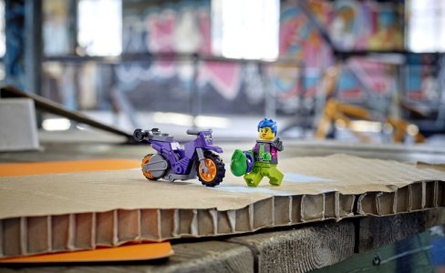 LEGO City 60296 Stunt wheelie bike
