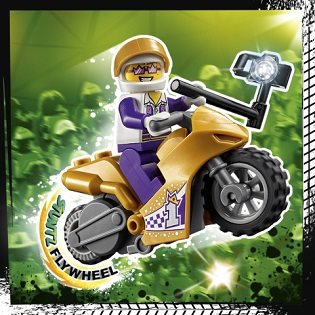 LEGO City 60309 Stunt bike with selfie stick