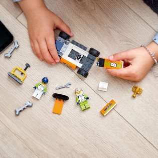  LEGO® City 60322 Race Car