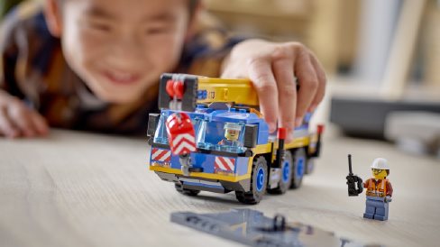 LEGO City 60324 Pojízdný jeřáb