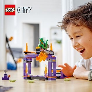 LEGO® City 60359 Stunt Challenge with ramp and hoop