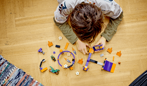 LEGO® City 60359 Stunt Challenge with ramp and hoop