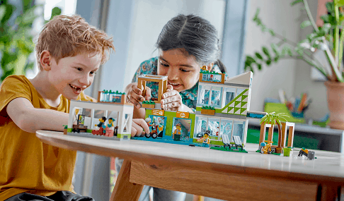 LEGO® City 60365 Apartment Complex