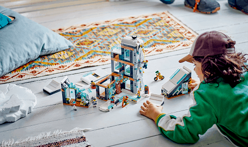 LEGO® City 60366 Ski and climbing area LEGO® City 60366 Ski and climbing area