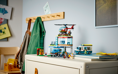 LEGO® City 60371 Emergency Headquarters LEGO® City 60371 Emergency Headquarters