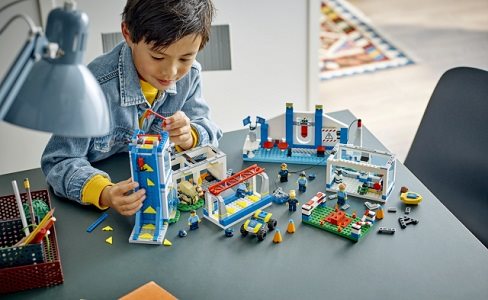 LEGO City 60372 Police Academy LEGO City 60372 Police Academy