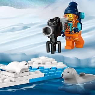 LEGO® City 60376 Arctic Snowmobile