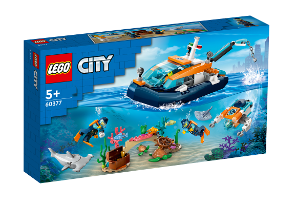 LEGO® City 60377 Exploratory Submarine Diver