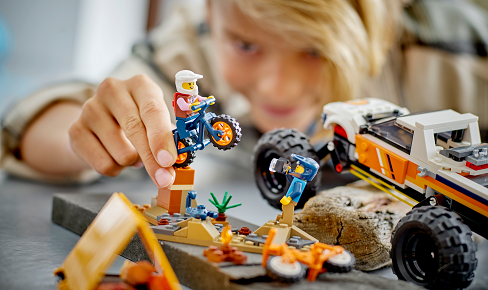  LEGO® City 60387 4x4 Adventure