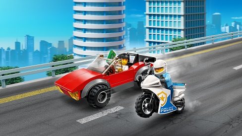 LEGO® City 60392 Car chase with police motorbike