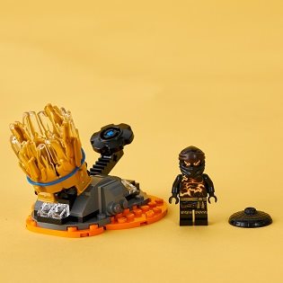 LEGO Ninjago 70685 Spinjitzu Burst - Cole 