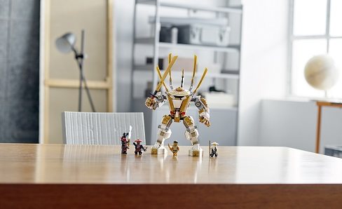LEGO Ninjago 71702 Goldener Roboter LEGO Ninjago 71702 Goldener Roboter