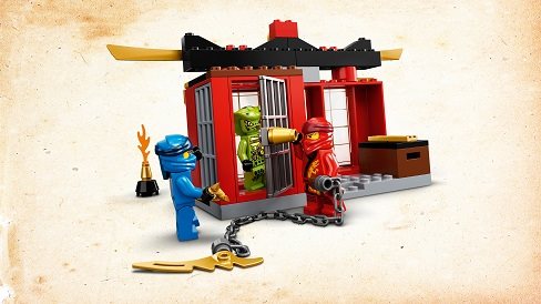LEGO Ninjago 71703 Storm Fighter Battle 